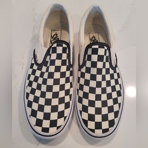 Vans checkerboard slip on sneakers women's 9.5